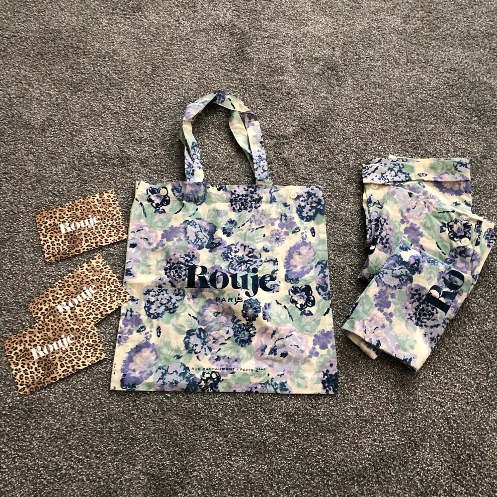 Rouje Tote bag